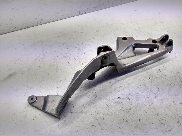 Staffe e Giunzioni per Legno - Staffe e Supporto Travi in Legno
