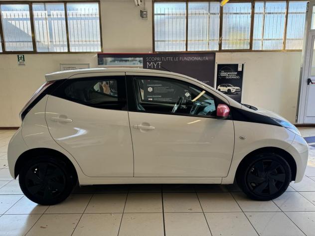 Toyota Aygo Aygo 5p 1.0 x-black tss - Foto 5