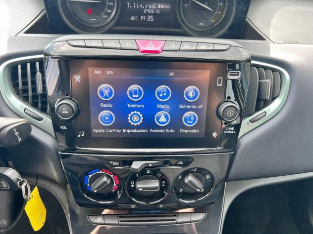 Lancia Ypsilon 1.0 FireFly 5 porte S&S Hybrid Gold - Foto 10