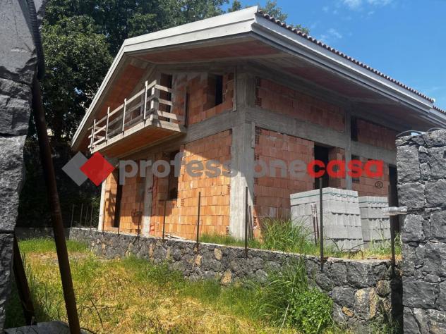 Villa singola - Aci Sant'Antonio . Rif.: V/109VRG