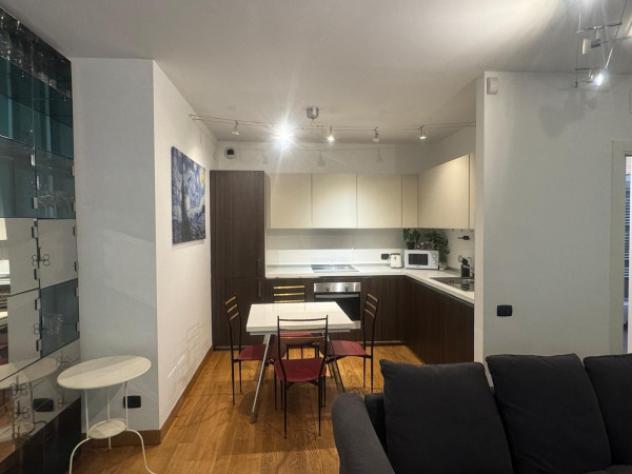 Appartamento di 69 m² con 2 locali e box auto in affitto a Milano - Foto 3
