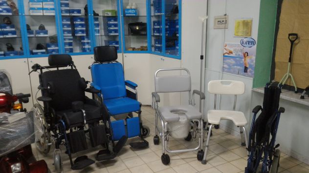 Vendo stock merce per ortopedia e sanitaria - Foto 2