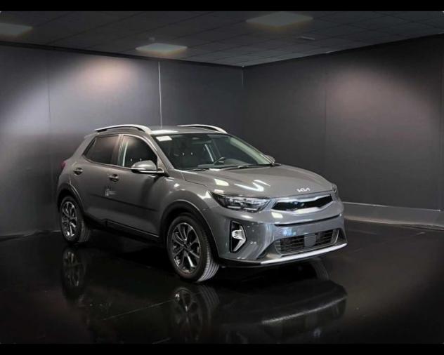 KIA Stonic 1.0 T-GDi 100 CV MHEV MT Style rif. 22317475 - Foto 2