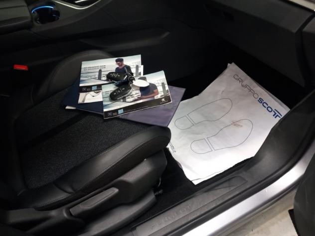 Peugeot 5008 II 1.2 puretech t Allure s&s 130cv 7p.ti eat8 my21 - Foto 8