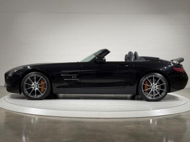 MERCEDES-BENZ SLS AMG Roadster CARBON CERAMIC AMG rif. 22101129 - Foto 2