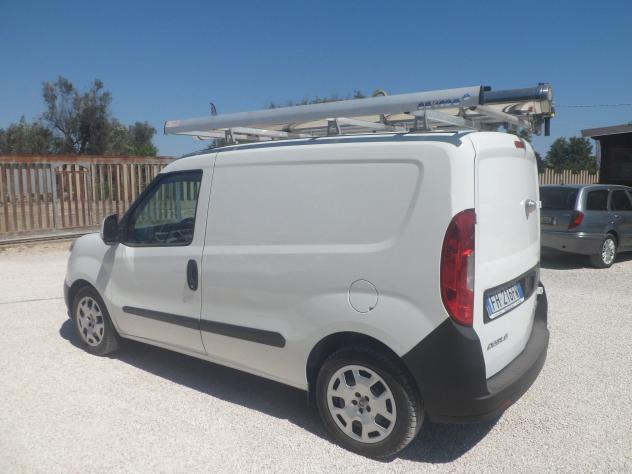 Fiat Doblo furgone attrezzato - Foto 6