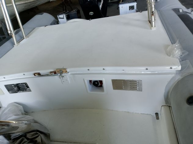 gommone lomac 700 + mercury 115 totalmente ristrutturato come nuovo - Foto 5