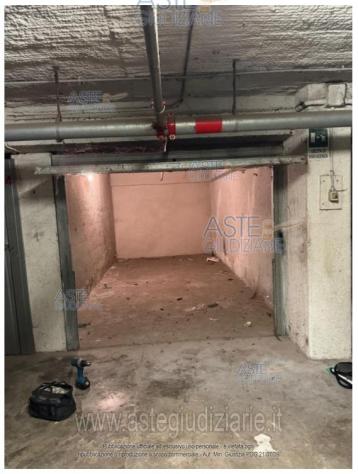 IMMOBILI-IMMOBILE COMMERCIALE-STRADA SAN FAUSTINO n. 155 - Foto 4