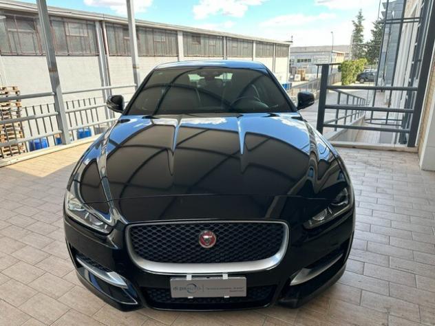 Jaguar XE 2.0 D Turbo aut. R-Sport - Foto 2