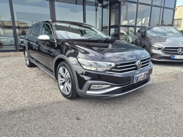 VOLKSWAGEN Passat Variant 2.0 TDI SCR 200 CV 4MOTION DSG Executive rif. 24195021 - Foto 3