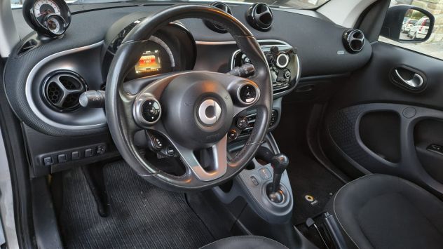Smart Fortwo Passion automatica 71.800 km - Foto 3
