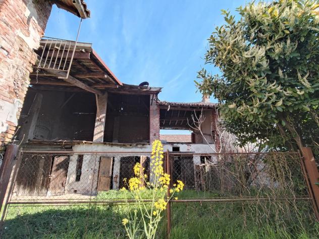 Porzione di casa in vendita a Pieve Porto Morone - Foto 2