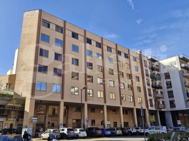 Negozio - Palermo . Rif.: Cod. 71/25VCG