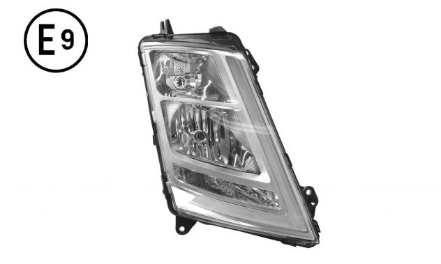 Volvo FH4 paraurti parafango fanale led griglia porta pedana meccanica - Foto 4