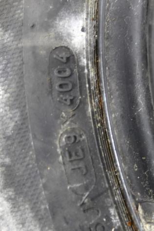 9191979 RUOTA DI SCORTA MICHELIN 185/60 R15 84H OPEL MERIVA A 1.7 D 74KW 5M 5P (2004) RICAMBIO USATO CON CERCHIO IN FERRO DA 15 POLLICI 5 FORI 6JX15H2 - Foto 4