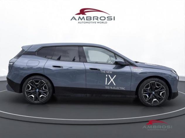 BMW iX xDrive40 Pacchetto Sportivo rif. 23271703 - Foto 5