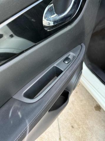 NISSAN Qashqai 1.6 dCi 2WD Tekna rif. 23931299 - Foto 9
