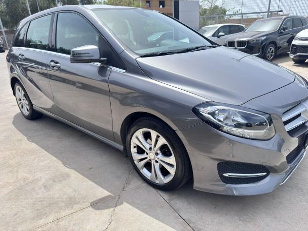 Mercedes-Benz Classe B B 180 d Sport - Foto 2