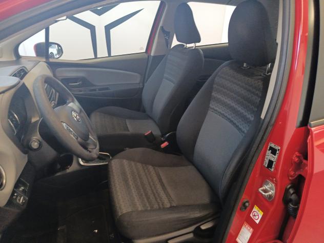 Toyota Yaris Yaris 5p 1.5h Style my16 - Foto 8