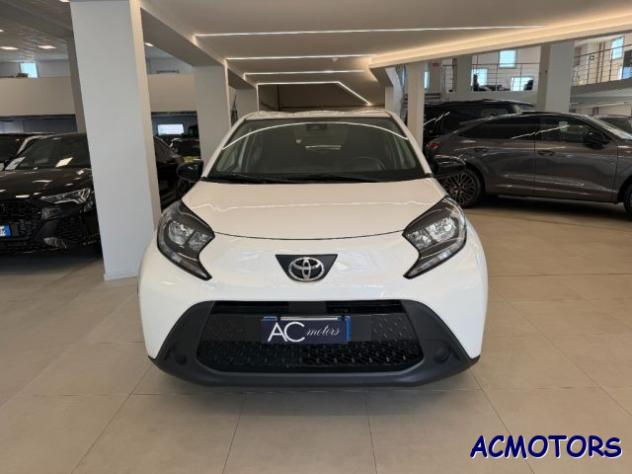 TOYOTA Aygo 1.0 VVT-i 72 CV 5 porte Active rif. 23976413 - Foto 6
