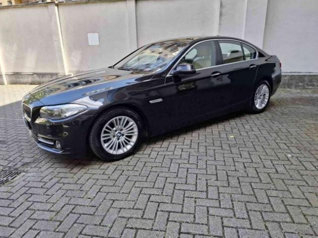 BMW 520 d Luxury Automatic-Led-Pelle-Navi rif. 22341131 - Foto 2