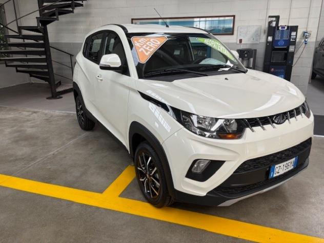 Mahindra KUV100 K8 - Foto 3