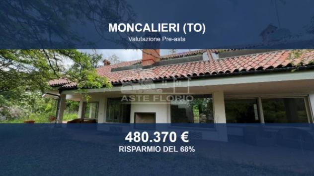 Immobile in asta di 560 m² con più di 5 locali e box auto in vendita a Moncalieri