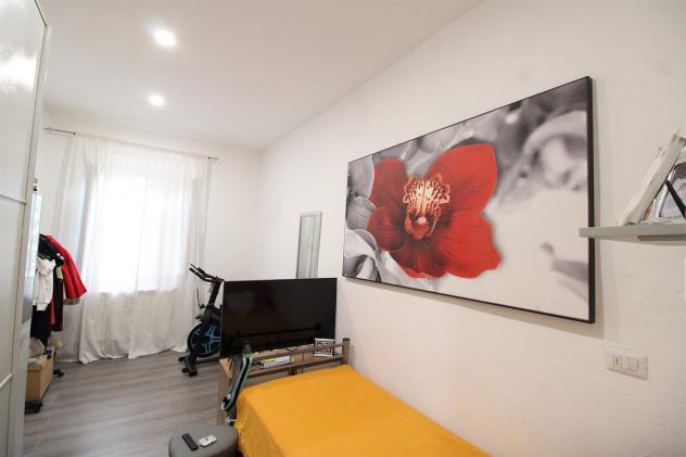 Porzione di corte di 3 locali e servizi - Foto 11