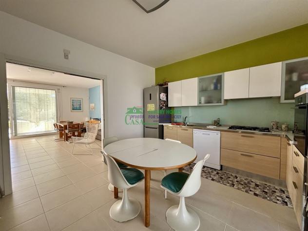 Rif. 2480 - Villa a schiera con verande e giardino a Marina di Ragusa - Foto 11