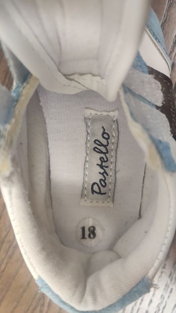 Scarpa misura 18 Pastello azzurro bianco e grigio - Foto 6
