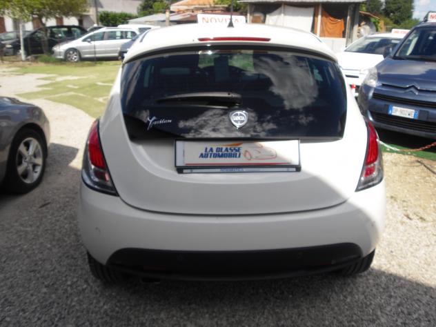 Lancia Ypsilon 0900 TWINAIR 5P 85CV METANO - Foto 6