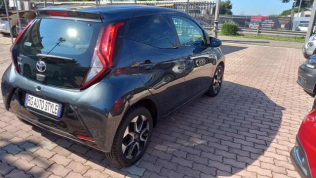 TOYOTA Aygo 1.0 VVT-i 72 CV 5 porte x-play rif. 23520613 - Foto 7