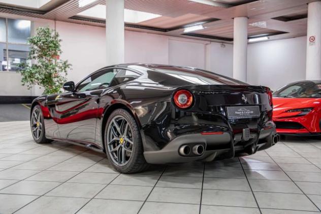 FERRARI F12 BERLINETTA|LIFT|CARBON+LEDS|DISPLAY PASS|SCUDETTI| rif. 24193338 - Foto 5