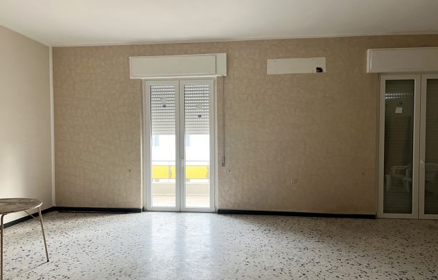 Ampio appartamento con balcone e Terrazza - Centro Storico - Foto 5