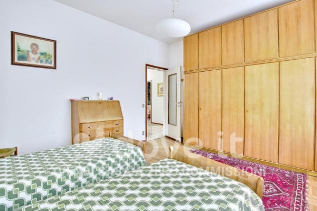 Villa di 600 m² con più di 5 locali e box auto doppio in vendita a Cittiglio - Foto 14