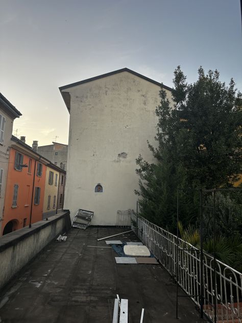 Corso Vittorio emanuele con terrazza 50 mq giardino