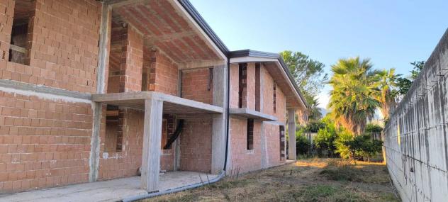 Villa in Via Provinciale - Foto 2