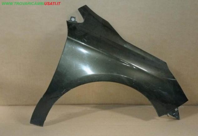 PARAFANGO ANT. D. MARRONE MET. CITROEN C4 (Stucc.) Carrozzeria Lamierati esterni Fiancate Parafango ant. CITROEN - C4 - 01-11-2010 -