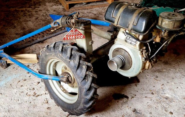 Motofalciatrice BCS