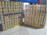box colorimetrici contenenti mazzette con cartellini tinte e codici verni auto