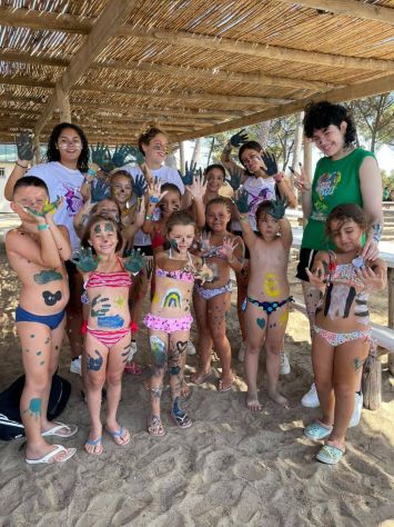 ANIMATRICE MINI CLUB PER IL MARE DELLA TOSCANA AGOSTO