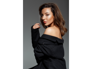 CASTING MODELLI E FOTOMODELLE ANCHE CURVY STUDIO PUBBLICITARIO CERCHIAMO