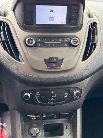 FORD - Tourneo Courier - 1.0 EcoBoost 100 CV Plus - Foto 9