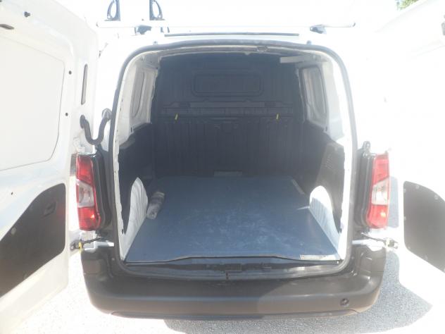 Peugeot Partner furgone 3 posti - Foto 7
