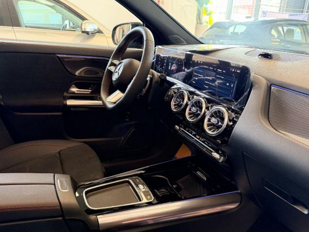 NEW MERCEDES GLA 200 d Automatic Premium#TETTO APRIBILE! - Foto 9