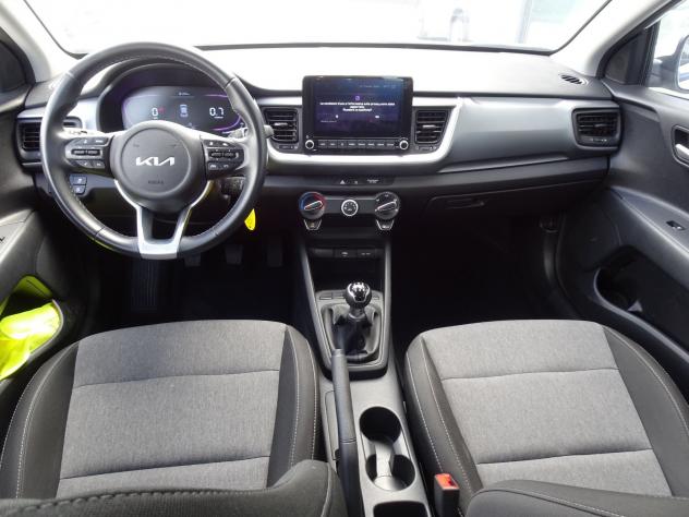 Kia Stonic 1.2 MPI Urban - Foto 10