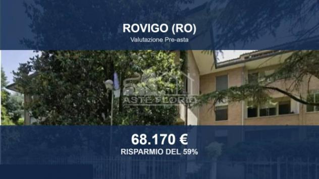 Immobile in asta di 221 m² con più di 5 locali e box auto in vendita a Rovigo