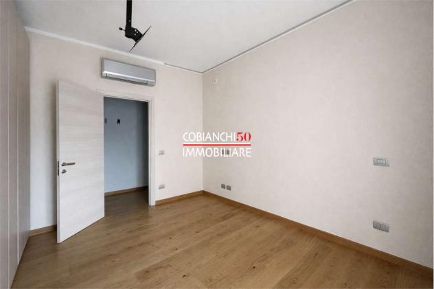 V000835 - CENTRO INTRA , AMPIO TRILOCALE RISTRUTTURATO CON TERRAZZE - Foto 14