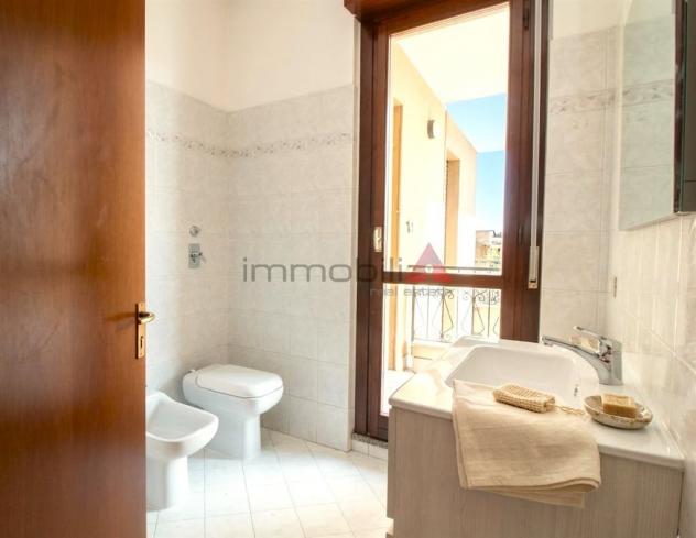 AFFITTASI Ampio 3 locali con terrazzi, cantina e box. - Foto 11