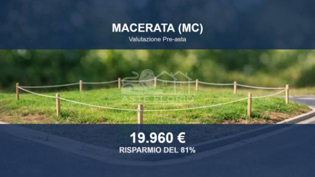 Immobile in asta di 716 m² in vendita a Macerata